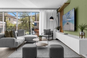 TV - 4 Bedrooms/ 3.5 Bathrooms/ Le Reve (4428 LR) (Kissimmee)