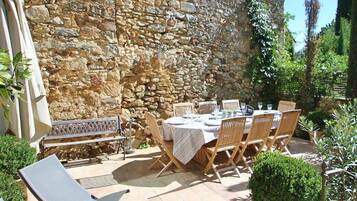 Restauration extérieure