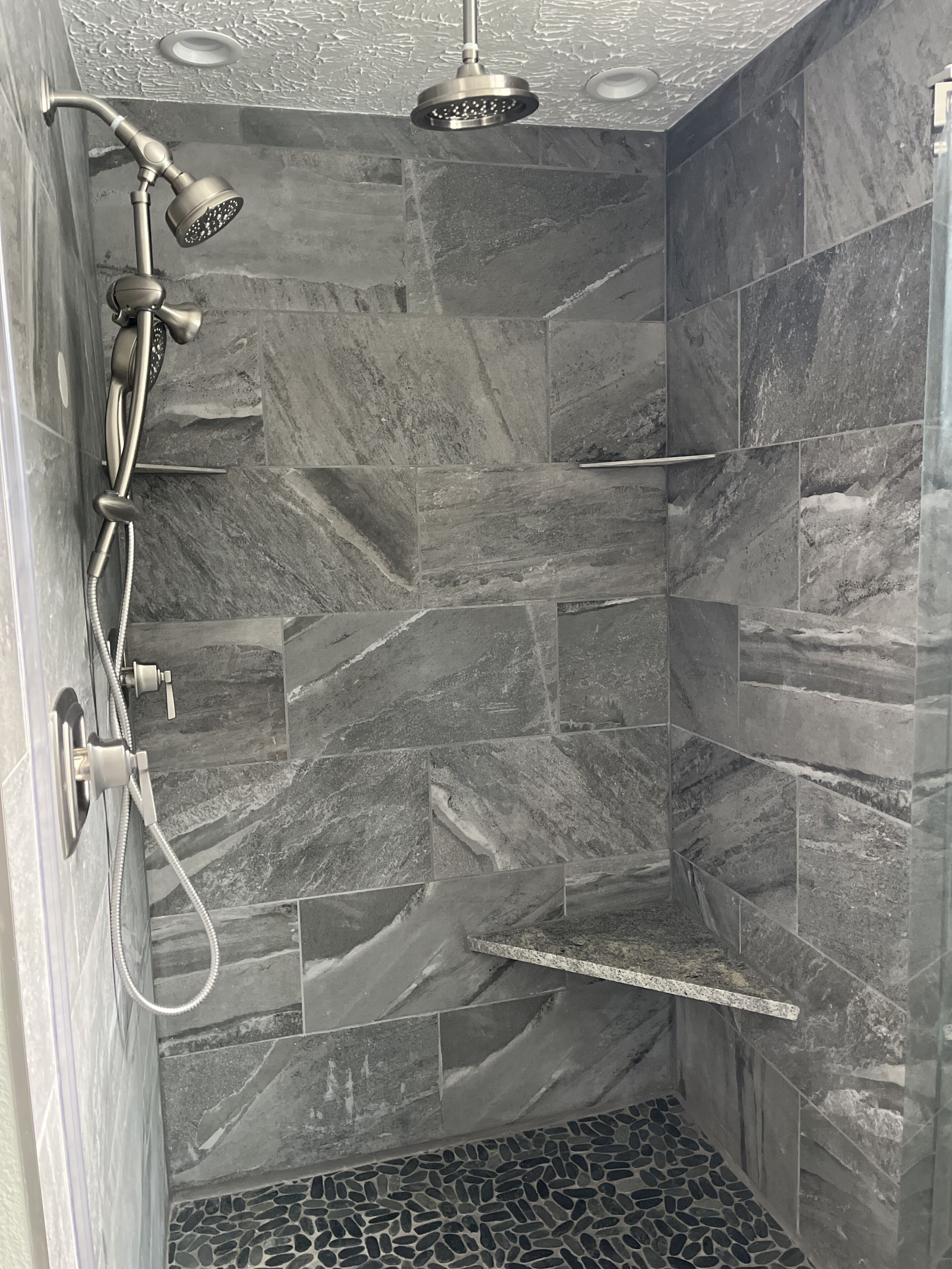 Newly Remodeled Midcentury Home with room for the whole family!