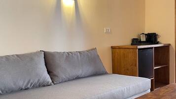 Family Studio Suite | Egyptian cotton sheets, premium bedding, down duvets, memory-foam beds