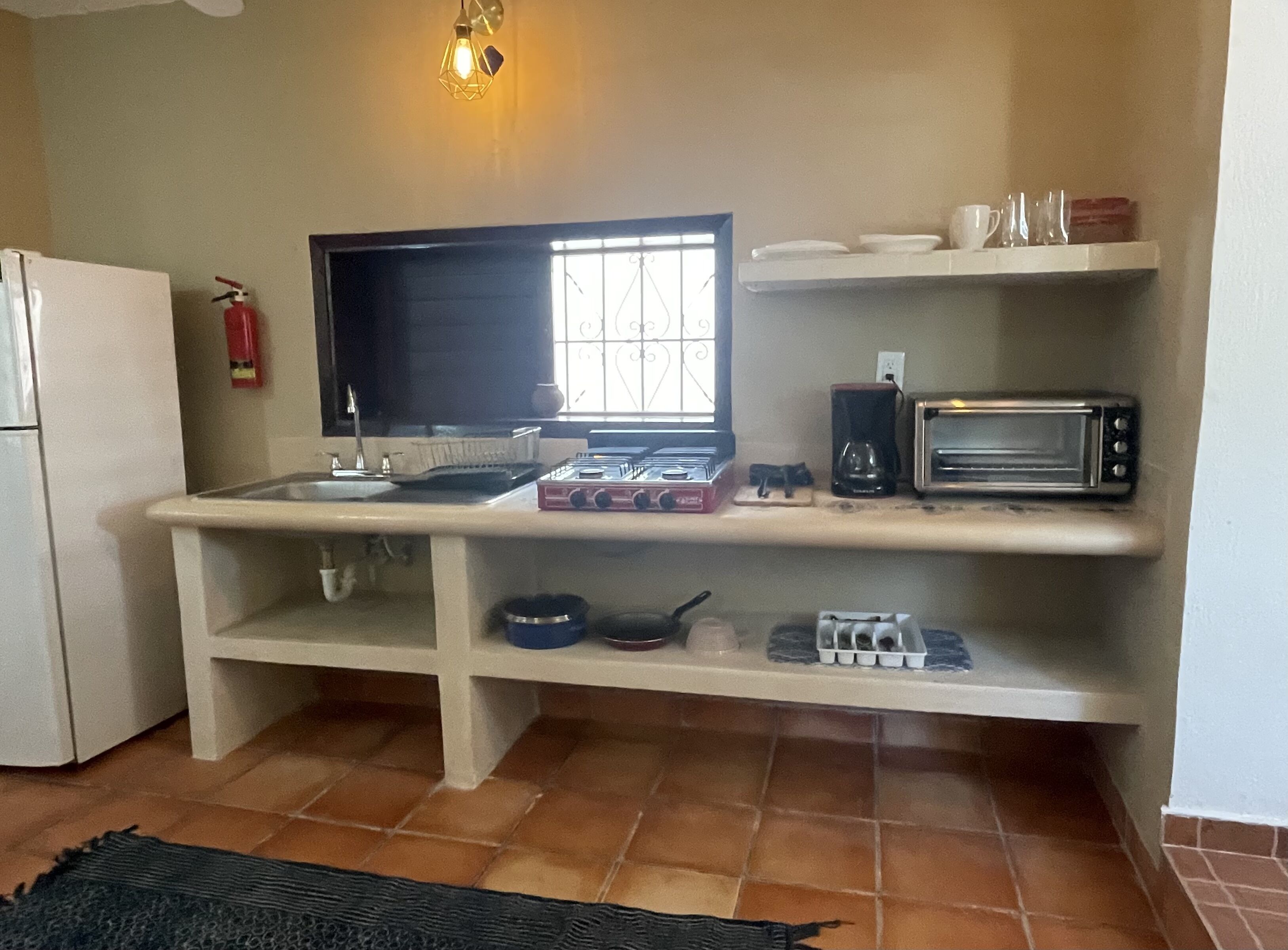 Precious private apartment close to 5th Ave, the beach, ADO bus and ferry dock