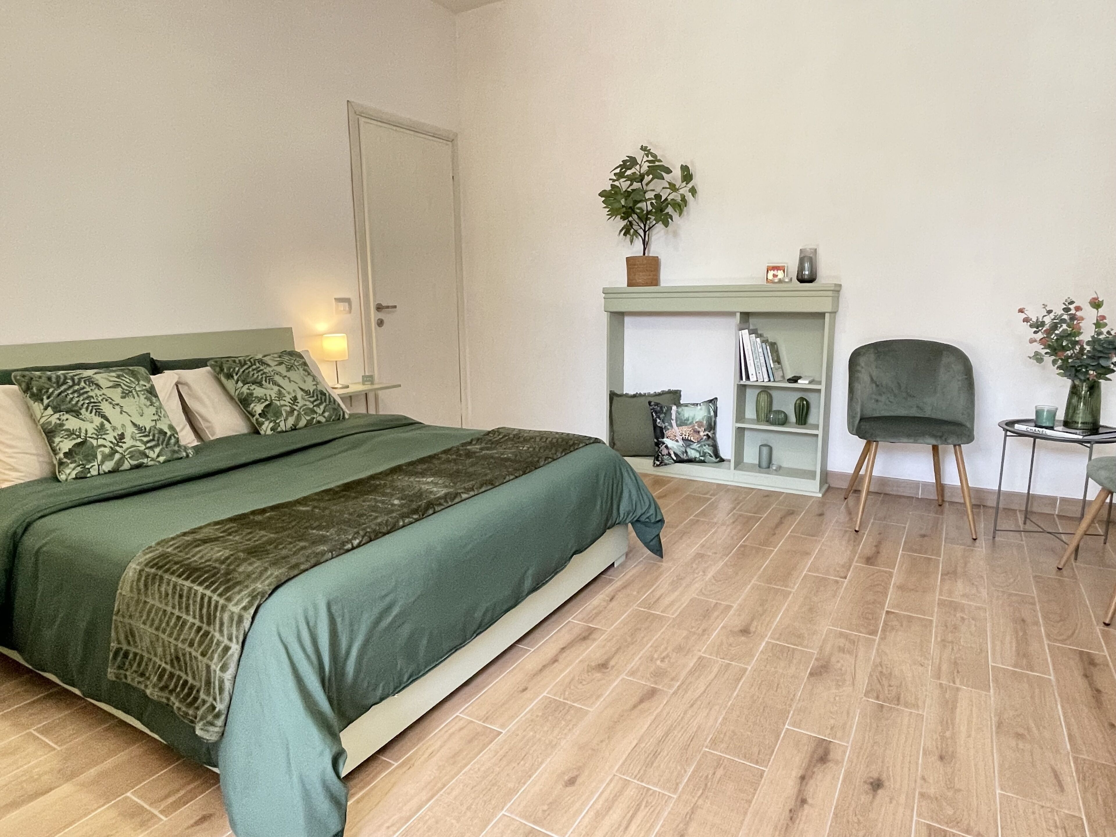 Green House-Fiumicino Rome Airport-Bright Studio Apartment