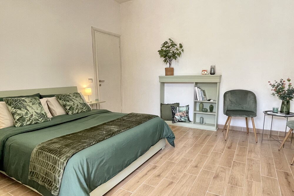 Green House-Fiumicino Rome Airport-Bright Studio Apartment