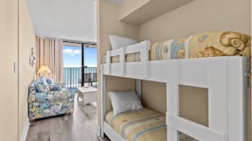 1 chambre, fer et planche Ă repasser, Wi-Fi, draps fournis