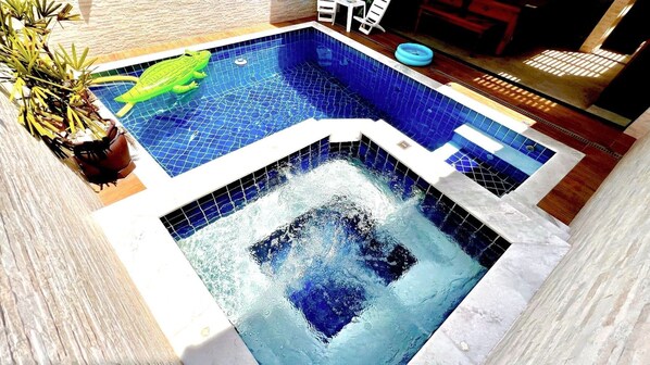 Deluxe Villa | Pool | Indoor pool