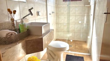 Vila luxo | Banheiro | Produtos de toalete grátis