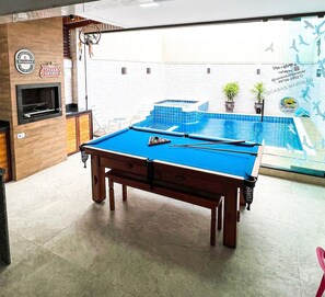 Indoor pool - Casa Sol&Mar (Caraguatatuba)