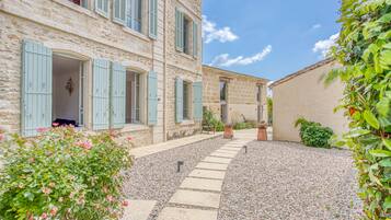 Enceinte de l’hébergement