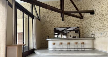 Historic wine property in Provence