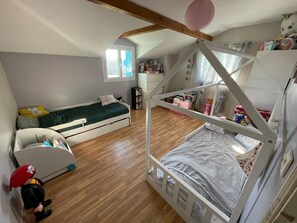 5 habitaciones, wifi y ropa de cama 