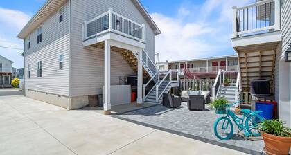 Spacious 3-bedroom vacation home steps to Seaside Heights Boardwalk