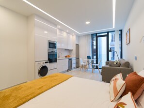 Fer et planche Ă repasser, Wi-Fi gratuit, draps fournis