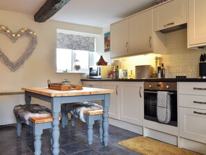 Dishwasher - Meadow View Cottage - UK33302 (Pickering)
