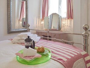 1 soverom, wi-fi (inkludert) og sengetøy