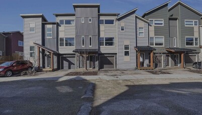 Near Edmonton International Airport (6Km)