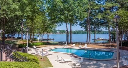 Pet Friendly in Reynolds, Docks, Tennis, Pool