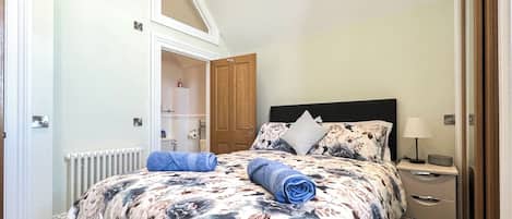 2 dormitorios, wifi gratis, ropa de cama
