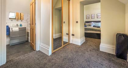 2 bedroom accommodation in Shanklin