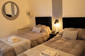 Triple Room - Hotel del tren  (Salta)