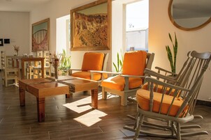 Smart TV 50 pulgadas con canales de televisión por cable, Netflix