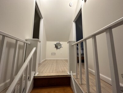 POOL, 5 min walk to Jenkinson's, 4 Bedroom, 4 car parking, beach badges, Fence