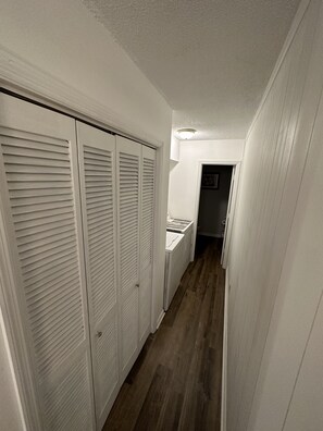 Interior - Cozy home close to all the good fishing and outdoor fun (Moncks Corner)