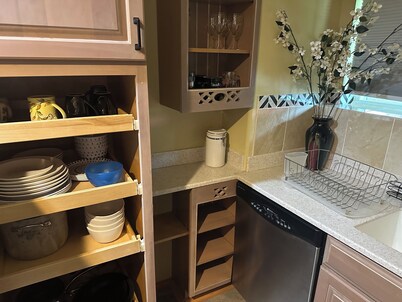 Forget Me Not Home near Airport downstairs