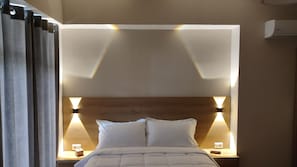 Panoramic Double Room | Peralatan tempat tidur premium, katil Select Comfort, bar mini