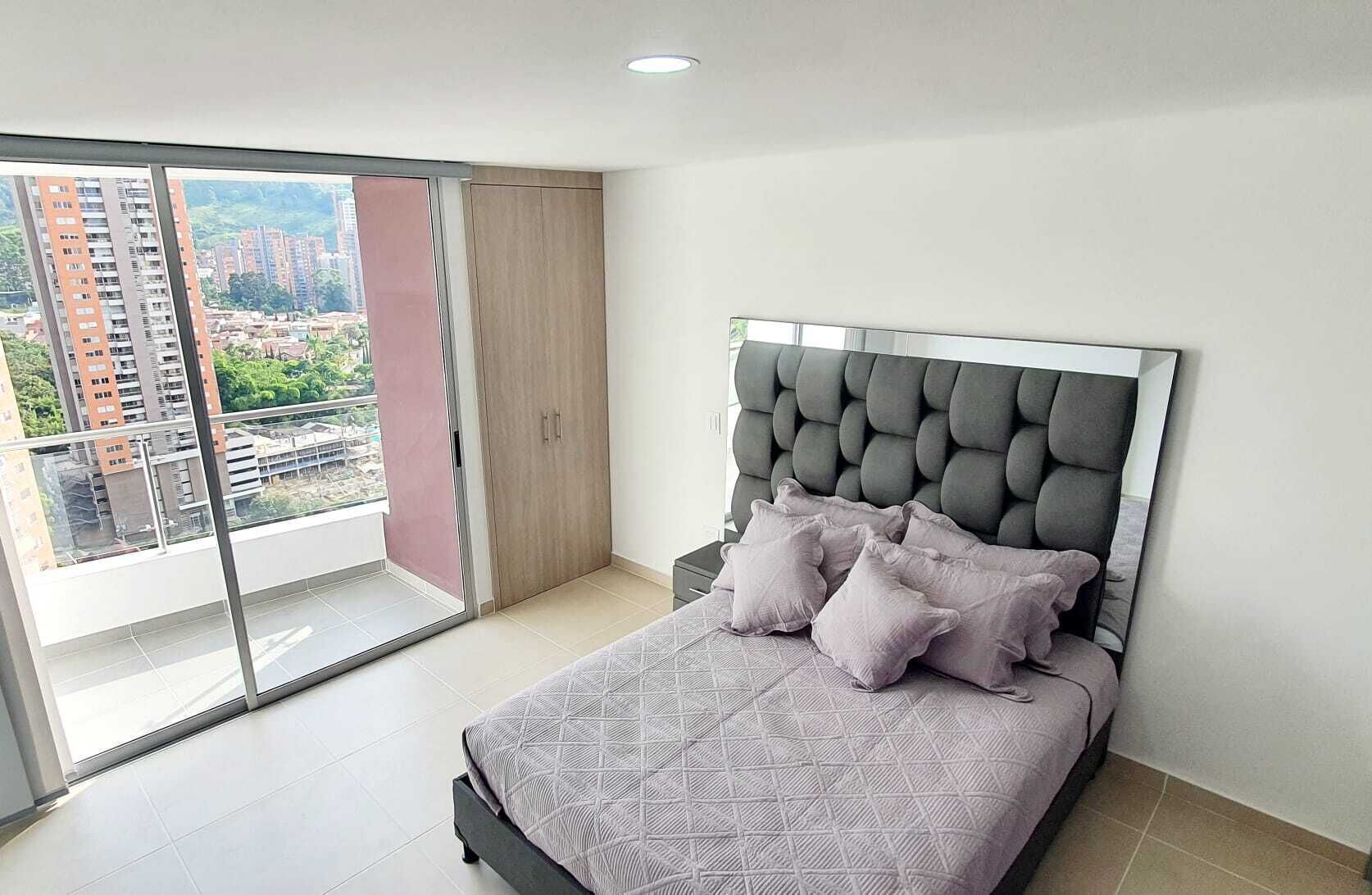 comfortable apartment with beautiful view