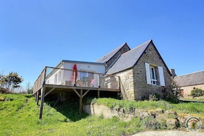 Exterior - Le Nid D'hirondelles (BOURBRIAC)