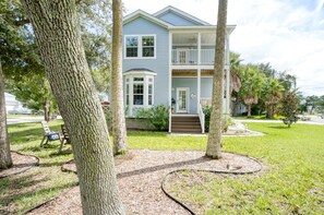 Exterior - Large Home Close to Downtown & Bridge of Lions (St. Augustine)
