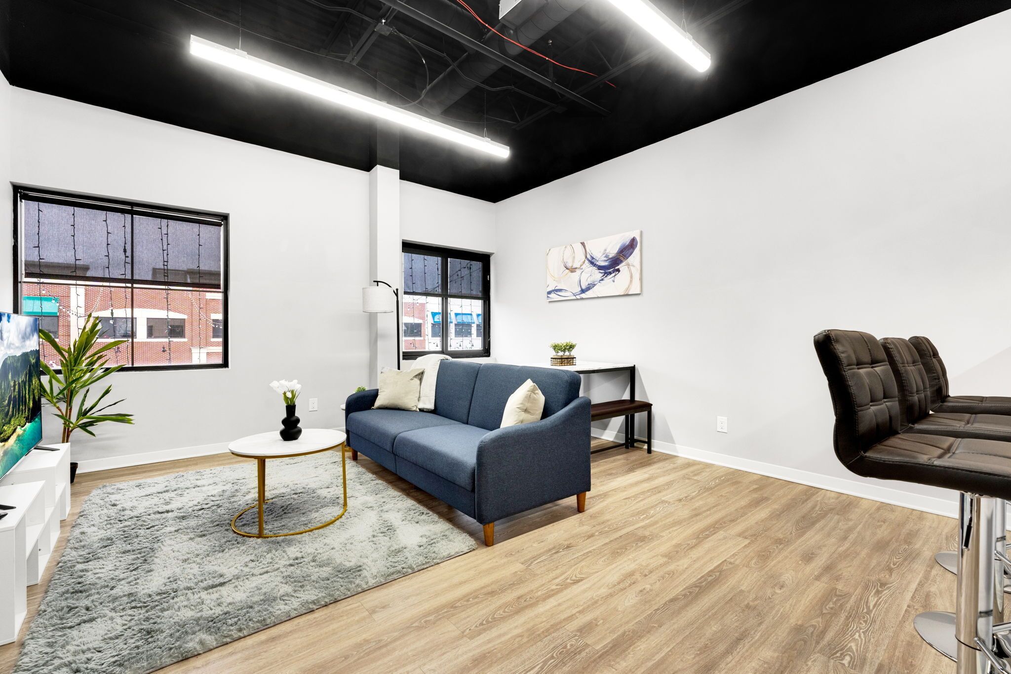 Cozy 1B Loft | WiFi | Free Parking
