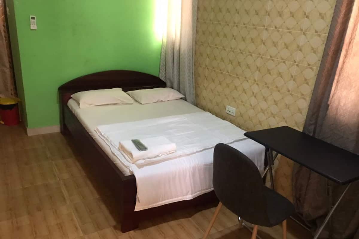 Standaard kamer | Een bureau, geluiddichte muren
