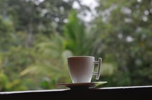 Free daily full breakfast - Hospedaje Amanecer (Santa Rosa)