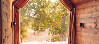 Nature Cabin • Wood-Burning Hot Tub