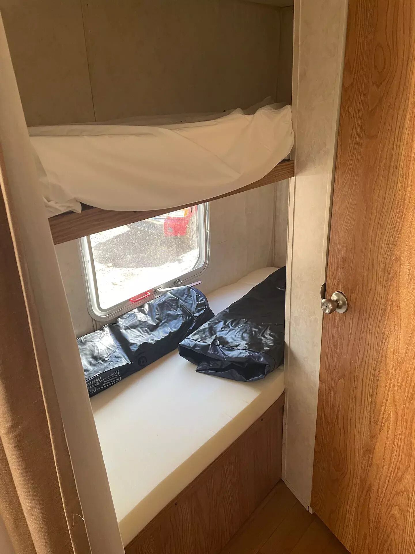 50 Acre Camp Retreat Near Moncove Lake, Sleeps 12+