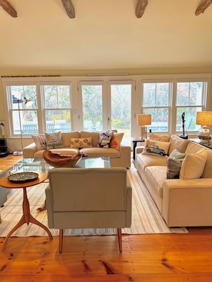 Smart TV, fireplace, DVD player, foosball