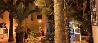 Luxurious secure apartment free parking