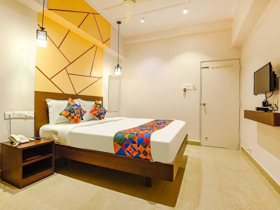 AC Deluxe Room