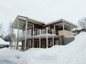 Exterior - Large 8-9-bed Central Ski Innout House in Hemavan (Hemavan)