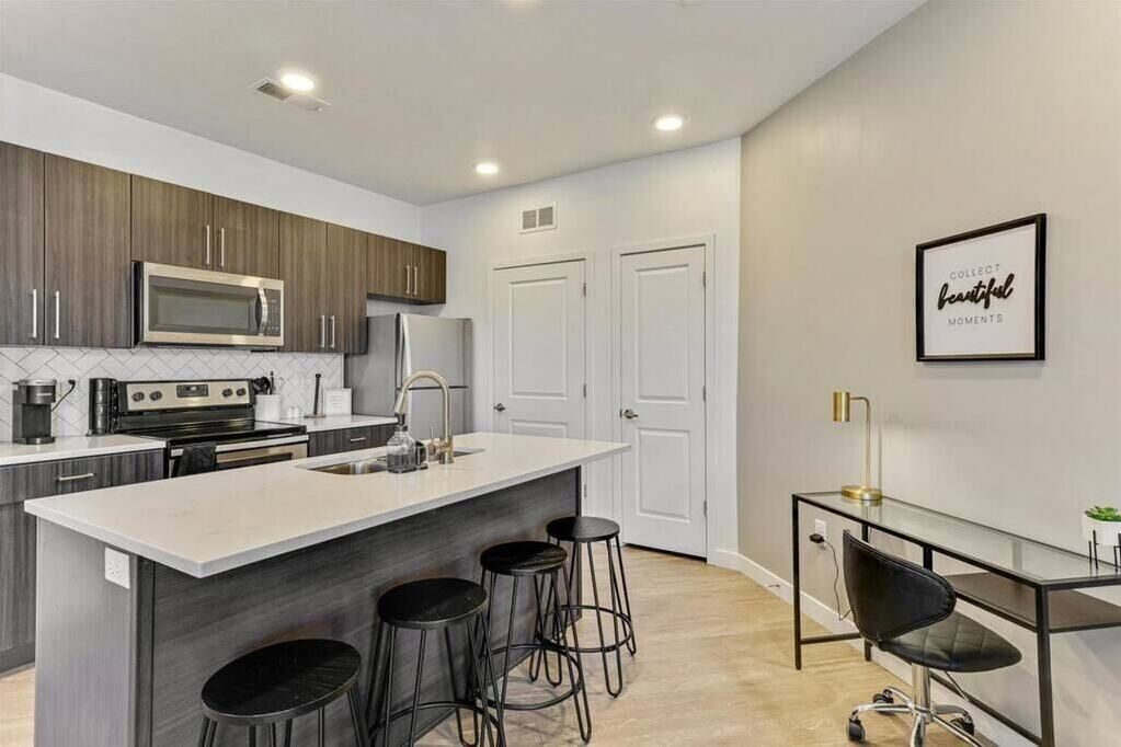 Mountain Vista | Hot Tub | Gym