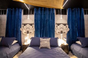 9 bedrooms, iron/ironing board, WiFi, bed sheets
