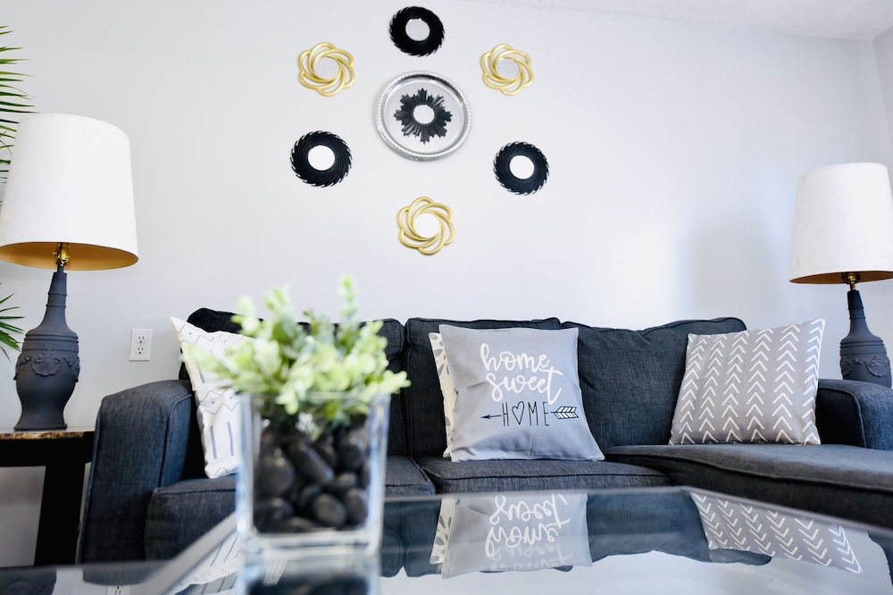 Spacious perfect 2BR in prime location