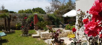 Oikia Holidays Uggiano Casa Dante Eliana