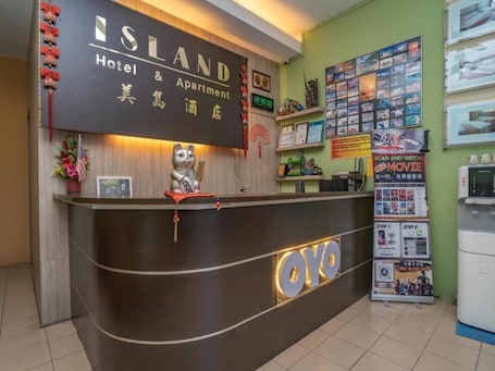 Recepción. Hotel The Island