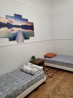 Quarto triplo | Quartos à prova de som