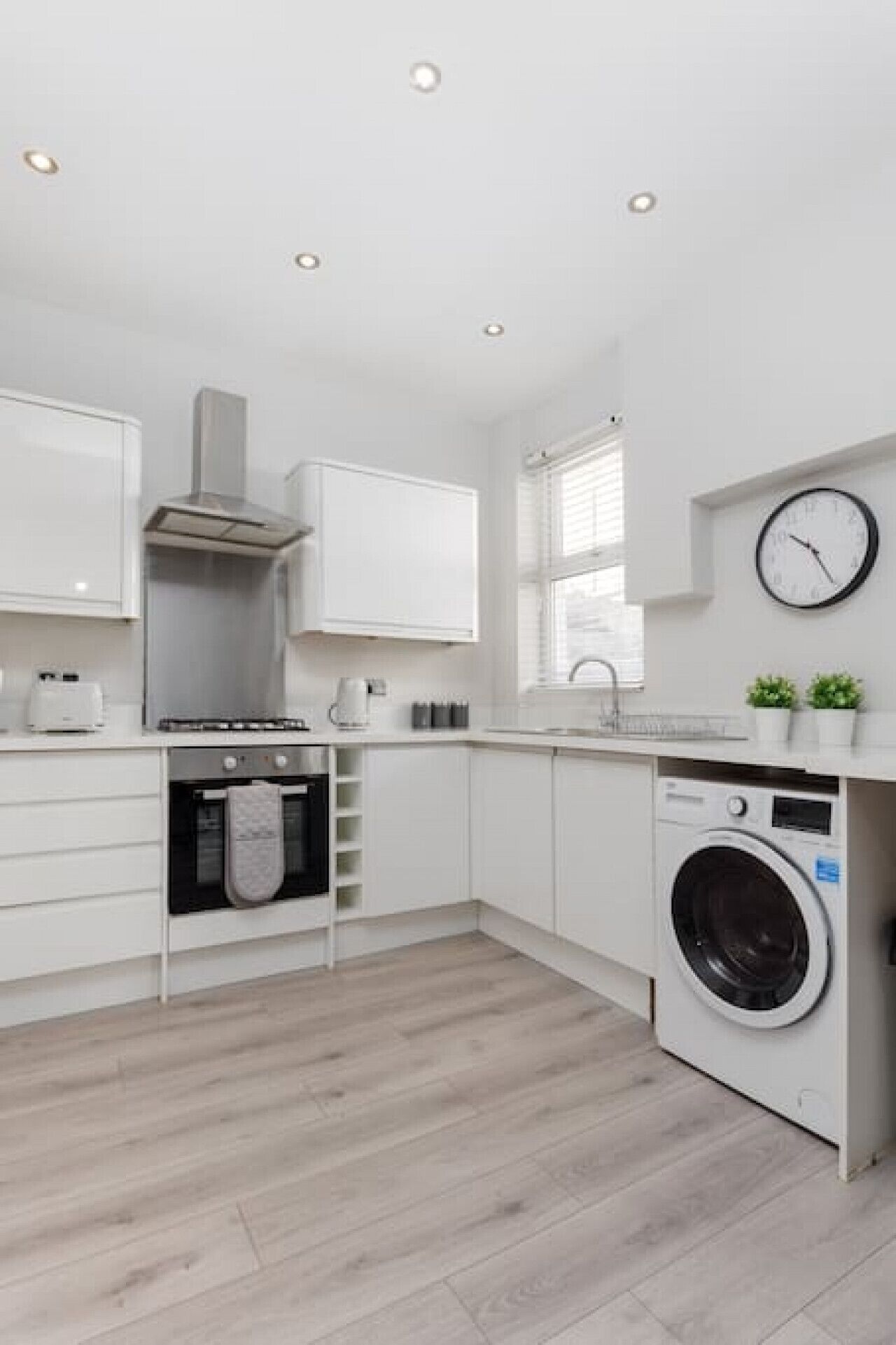 Anfield Haven | Elegant, Pet-Friendly & Cozy