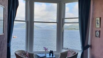 Exclusive Double Room | Premium bedding, individually decorated, free WiFi, bed sheets