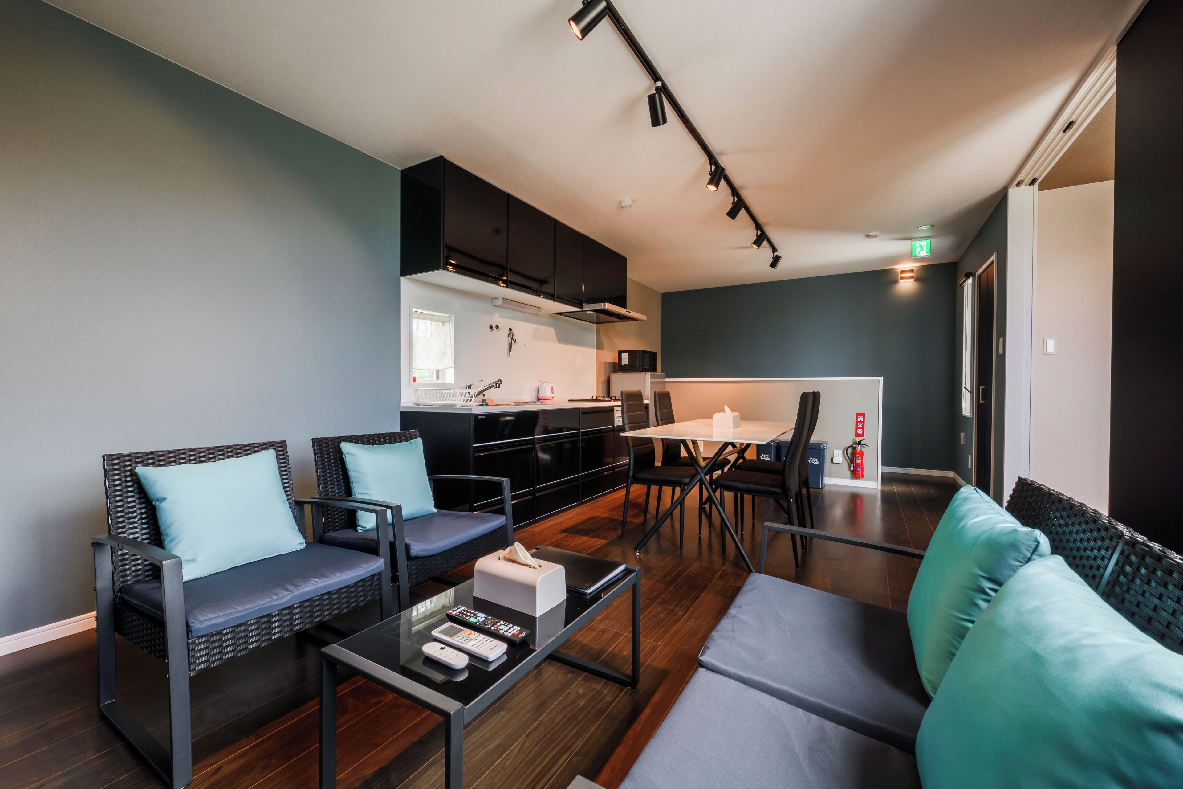 Basic Cottage | Living area