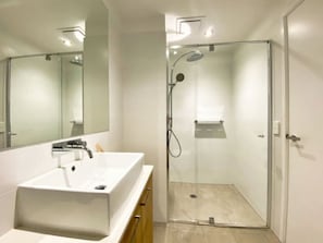 Dusche, Haartrockner